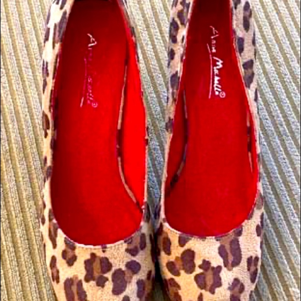 Leopard print high heels - Picture 3 of 3
